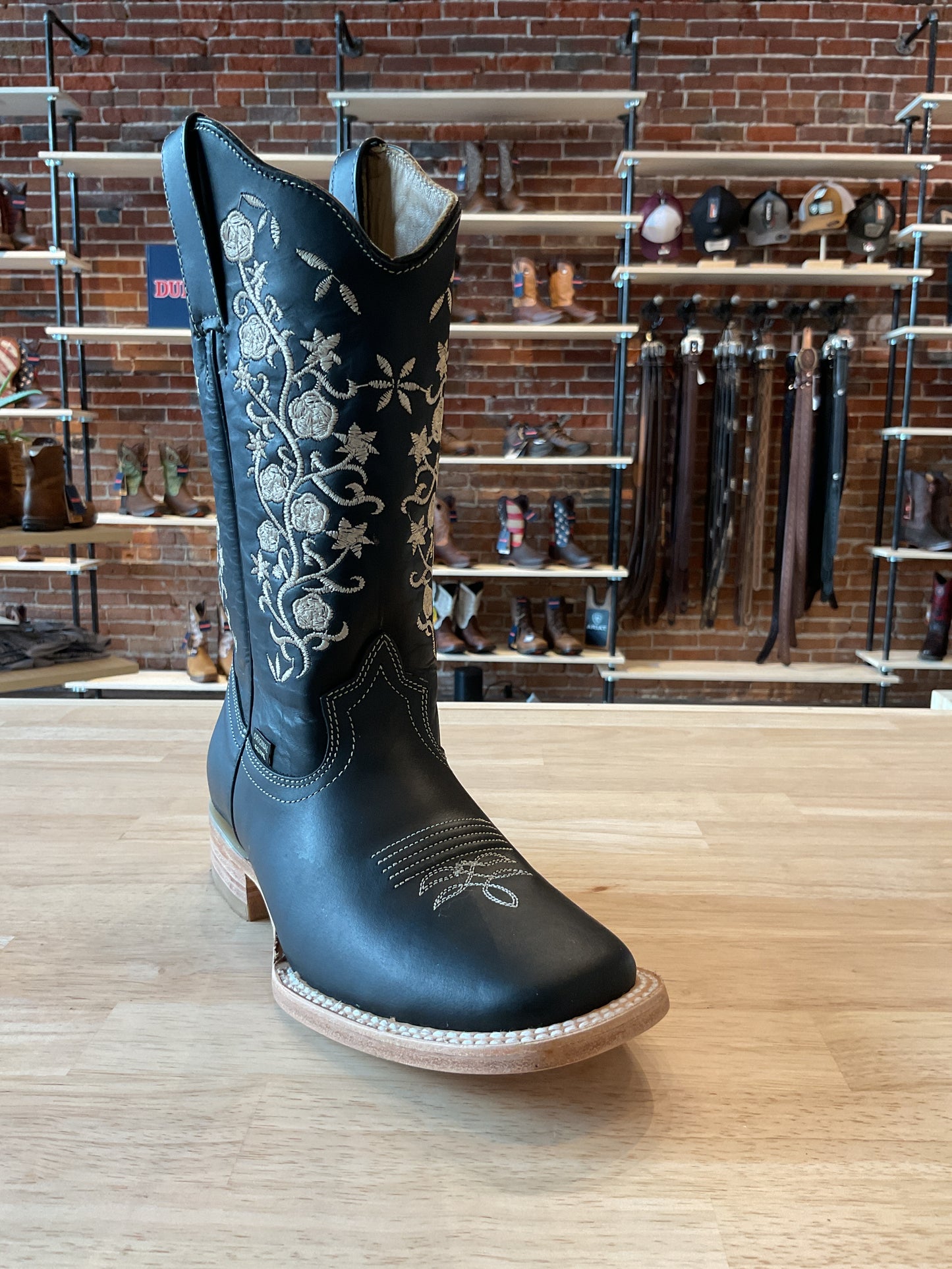 064 REYME GRASO BLACK WOMENS COWBOY BOOTS