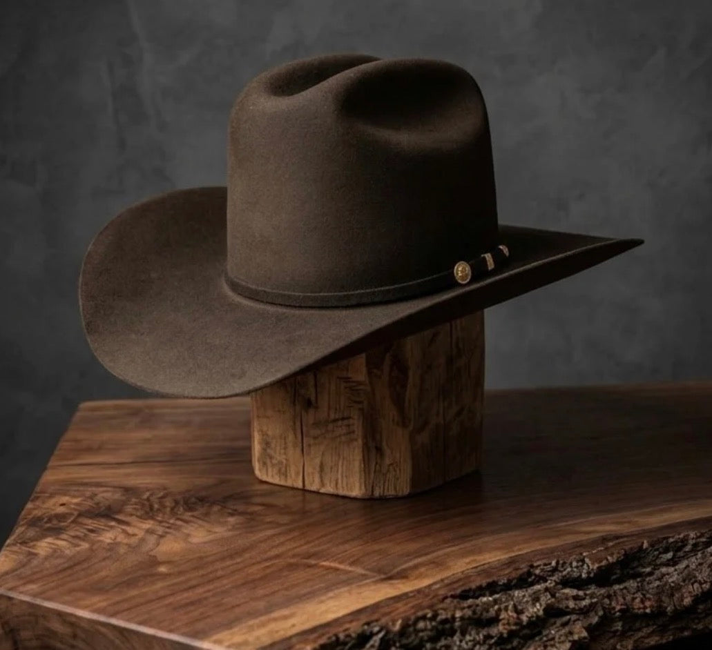 Stetson 77 Presidente Premier
Cowboy Hat