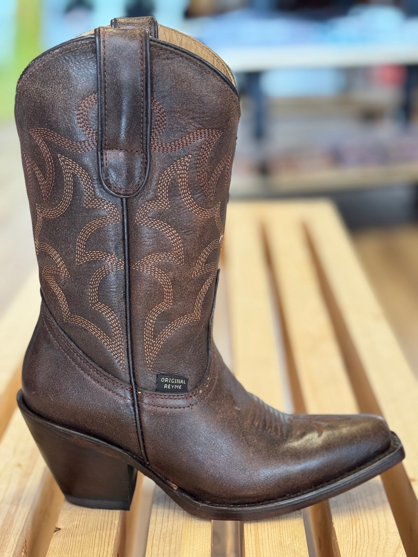 854 WOMEN DENIRO SHEDRON BOOTS