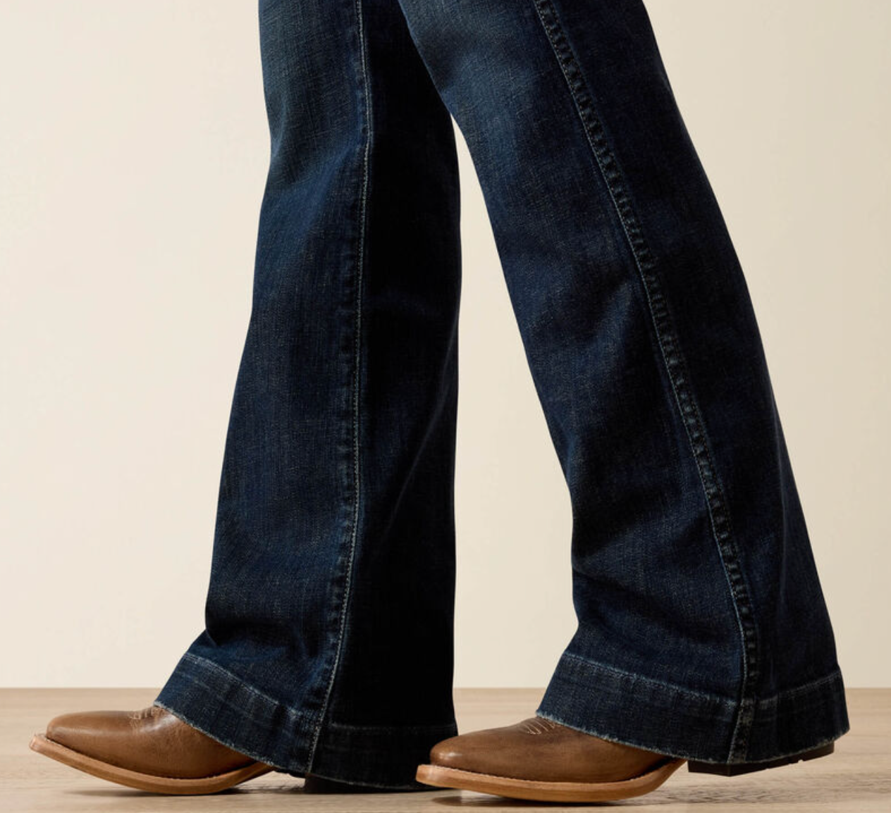 10072965 ARIAT HIGH RISE VIVIENNE SLIM TROUSER JEANS- PLUMAS