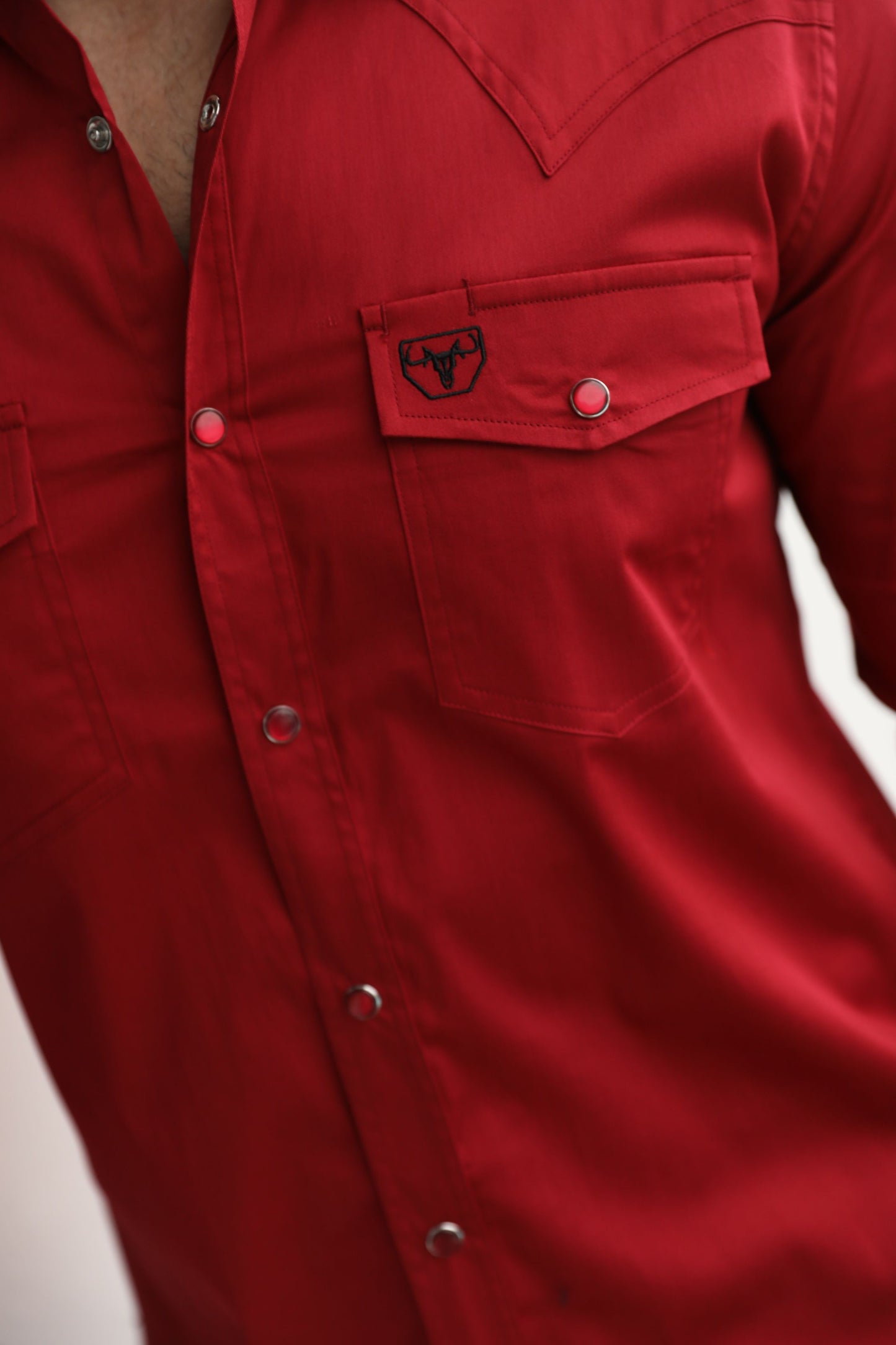 WSL9301 PLATINI MODERN FIT SOLID RED DRESS SHIRT
