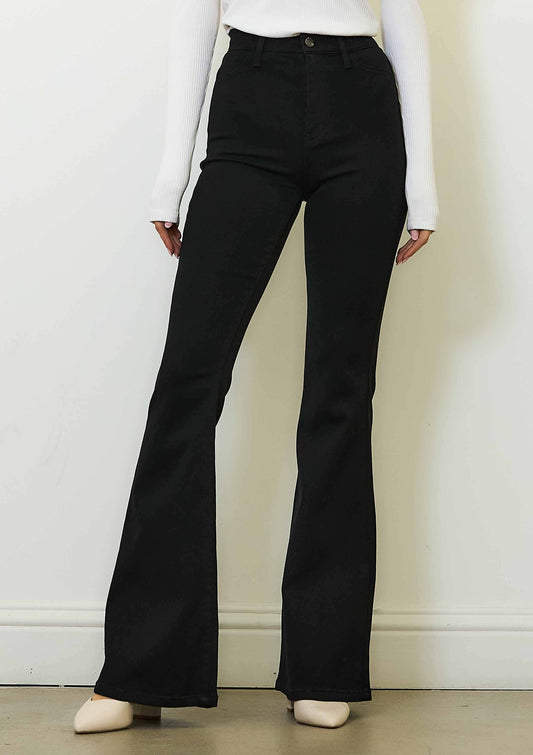P522 SLIM FLARE JEANS - Smooth & Stretchy: BLACK