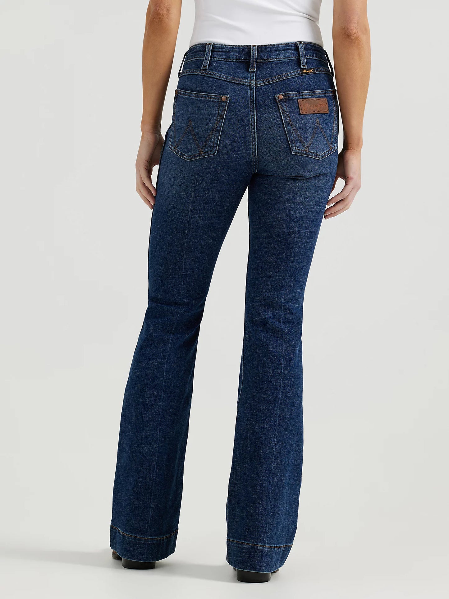 1011MPEPS Wrangler Women's Retro® Bailey High Rise Trouser Jean