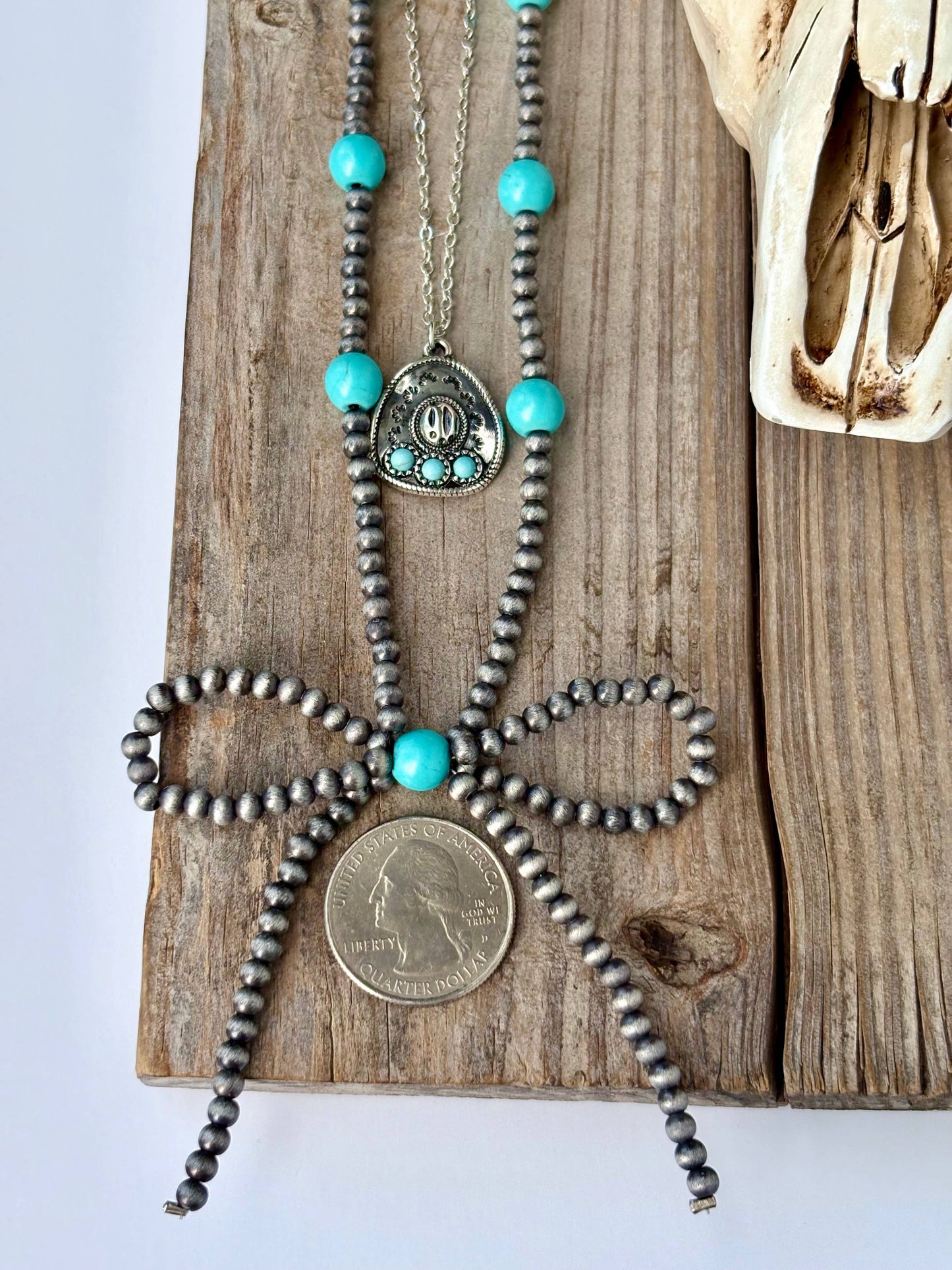2 LAYER WESTERN STYLE COQUETTE BOW & PENDANT NECKLACE: BAR