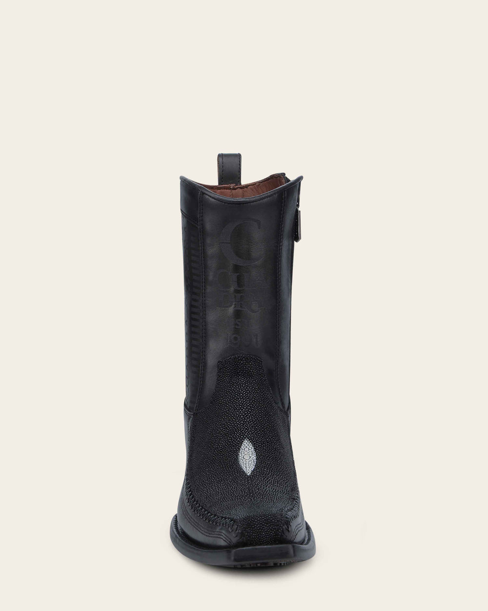 CU783 CUADRA MEN BLACK STINGRAY LASER & WOVEN NARROW SQUARE TOE – WIDE (EE)