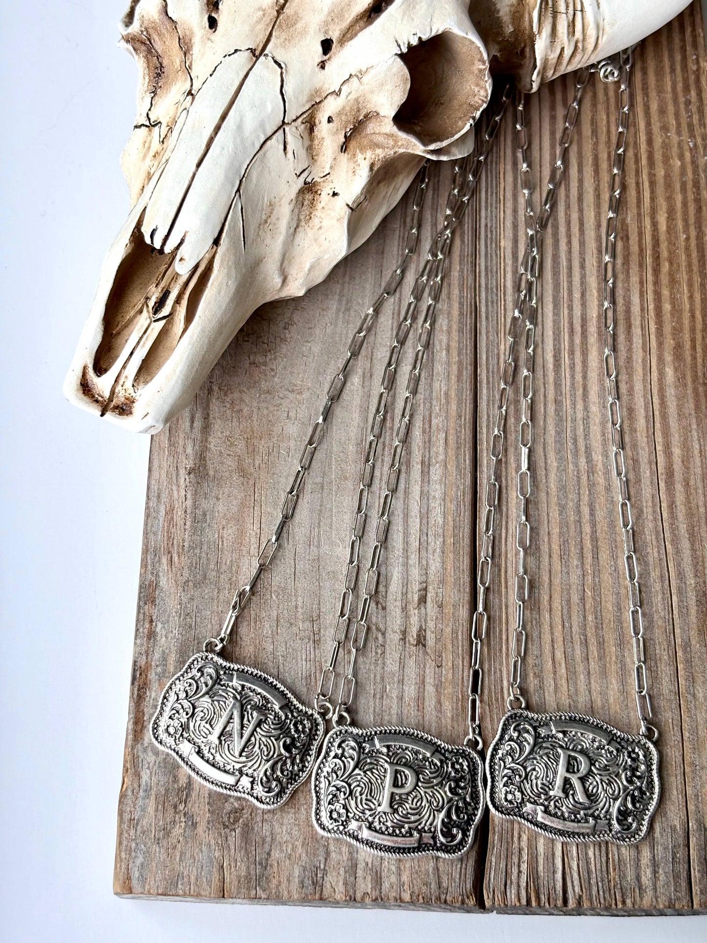 WESTERN INITIAL BUCKLE PENDANT NECKLACE: M