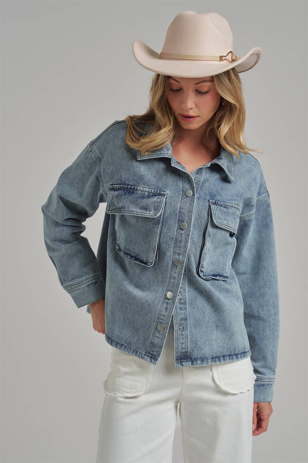VINTAGE WASHED DENIM SHACKET WITH 3D FRONT POCKETS: DENIM