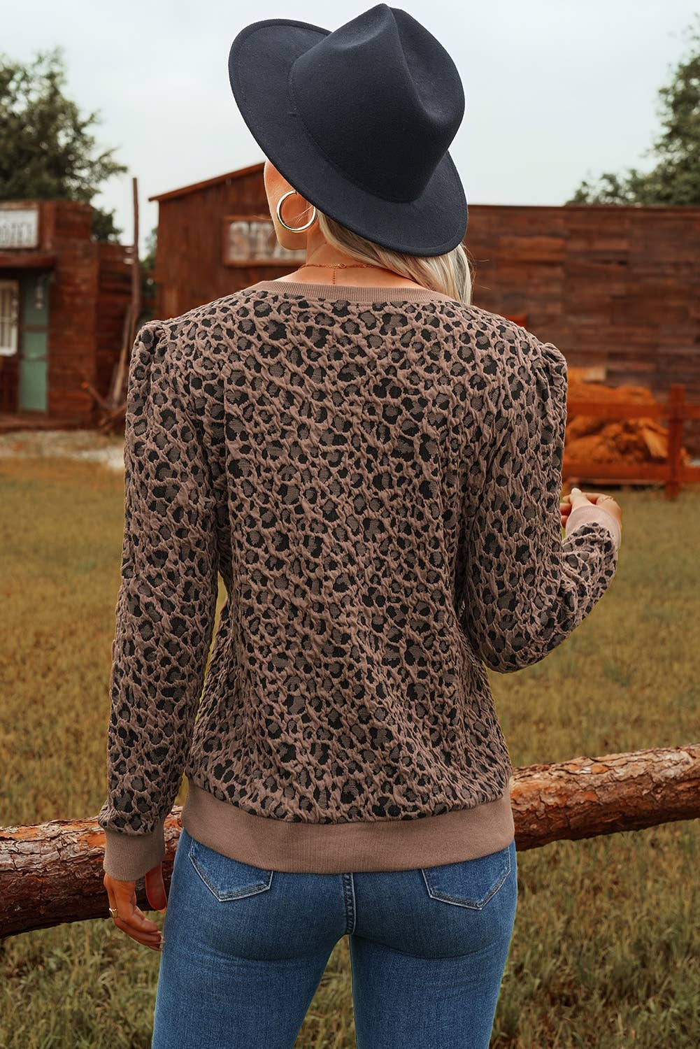 FW25133419-P1620 Western Ribbed Trim Leopard Print Long Sleeve Top