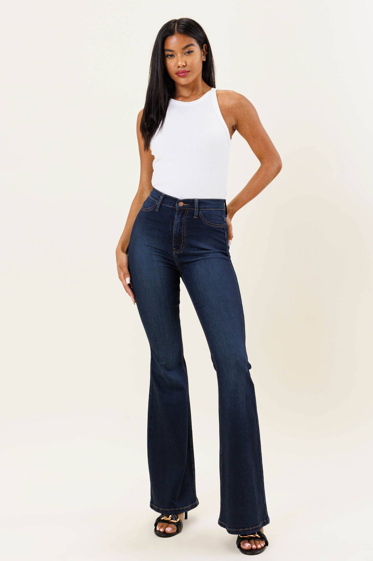 P522 SLIM FLARE JEANS - Smooth & Stretchy: BLACK