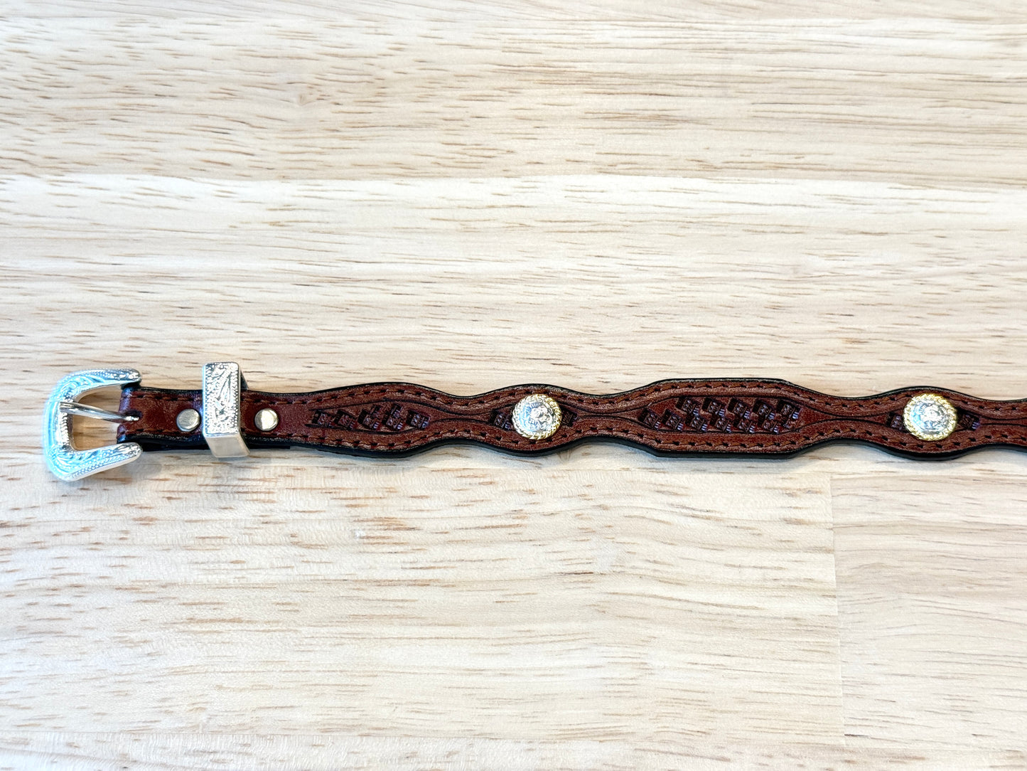 LC-34 BROWN LEAHTER HATBAND WITH ROUND CONCHOS