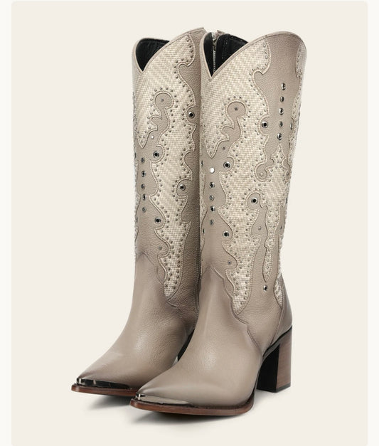 CC280--M CUADRA TRADITIONAL BEIGE BOOT IN GENUINE BOVINE LEATHER FOR WOMEN