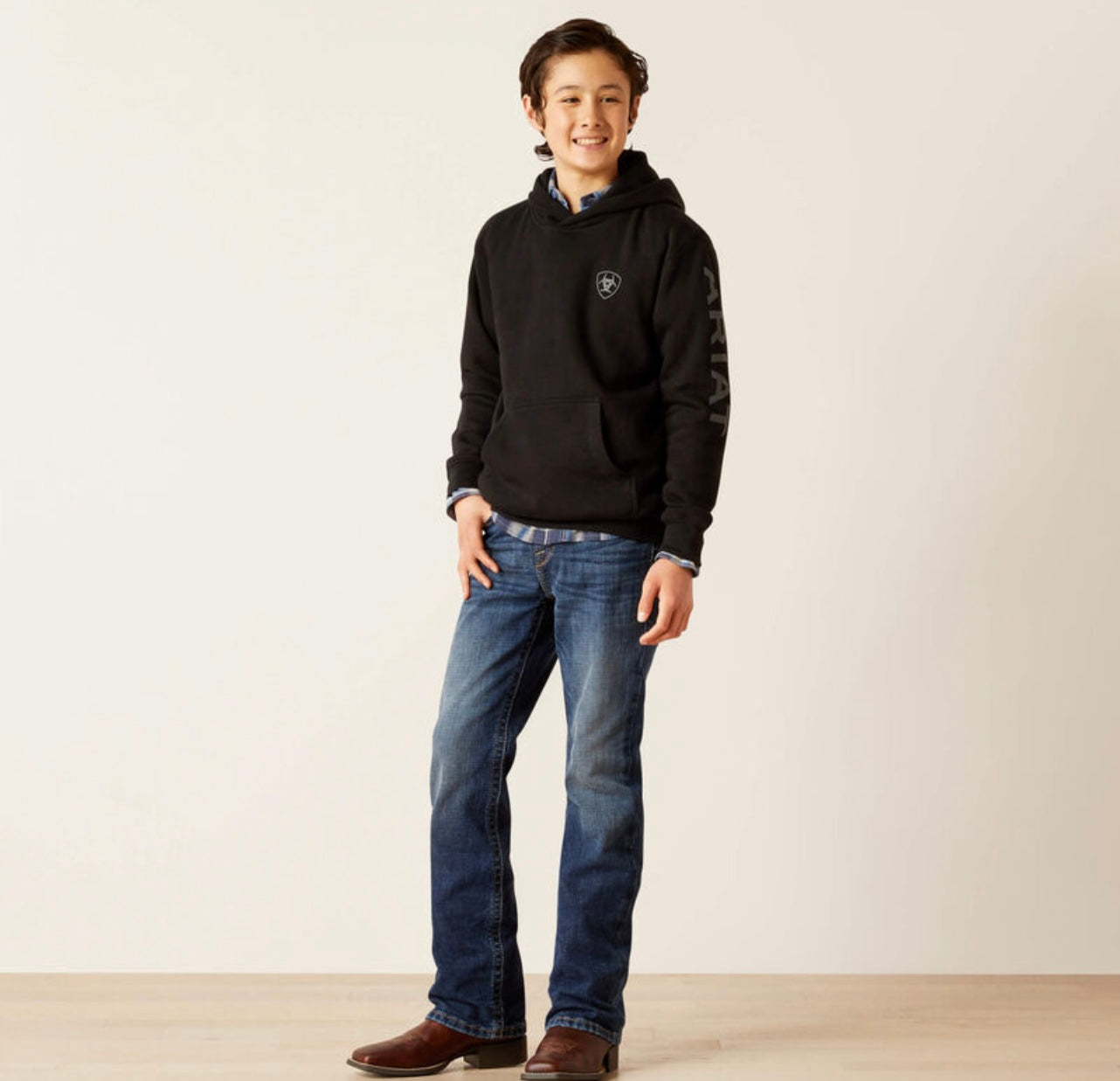 10046473 ARIAT LOGO HOODIE YOUTH BLACK