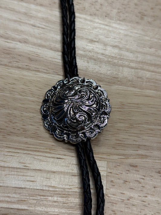 AC82A BOLO SCALLOPED EDGE ANTIQUE SILVER