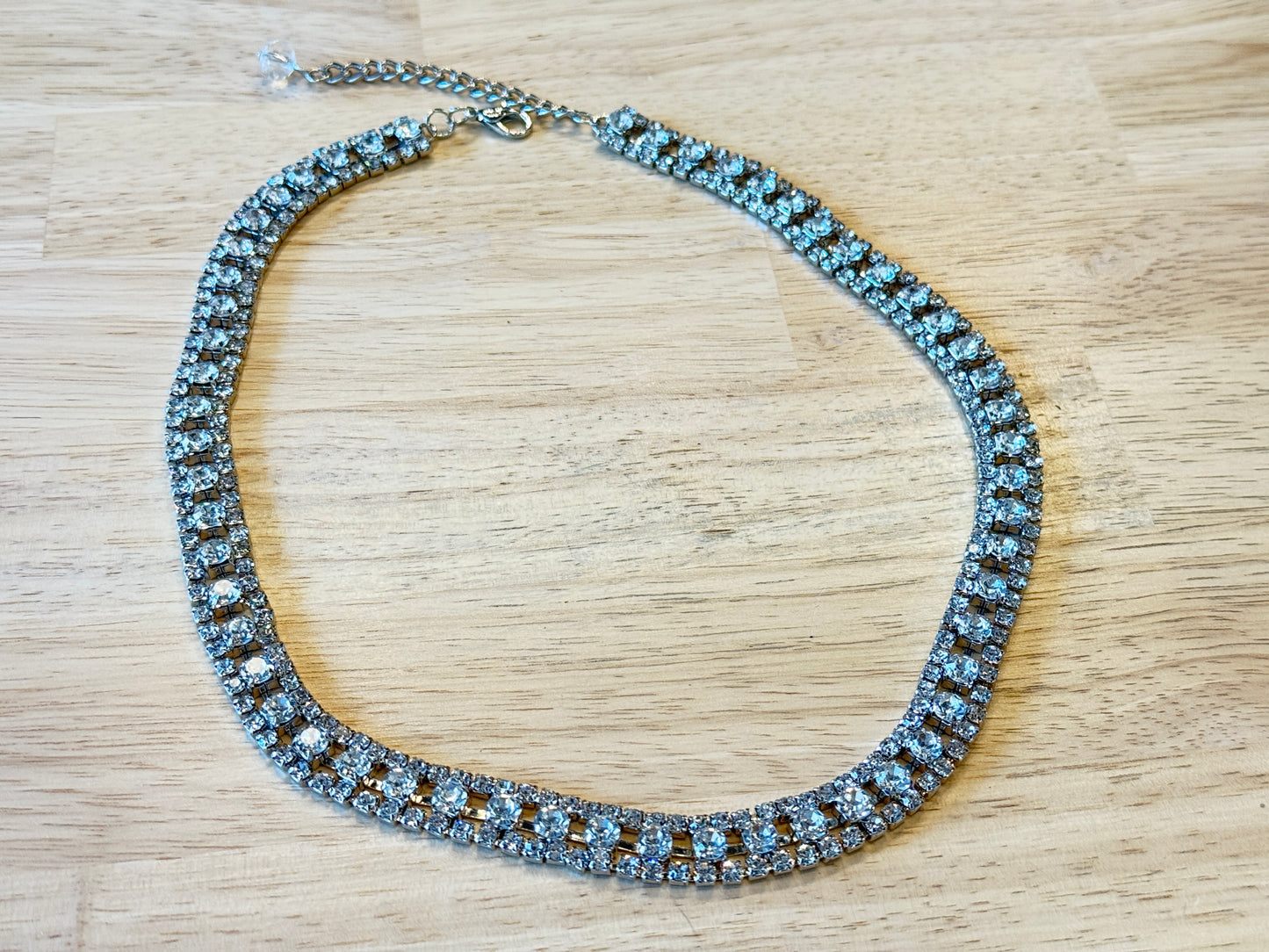 HB61-6C CRYSTAL HATBAND 3 ROW