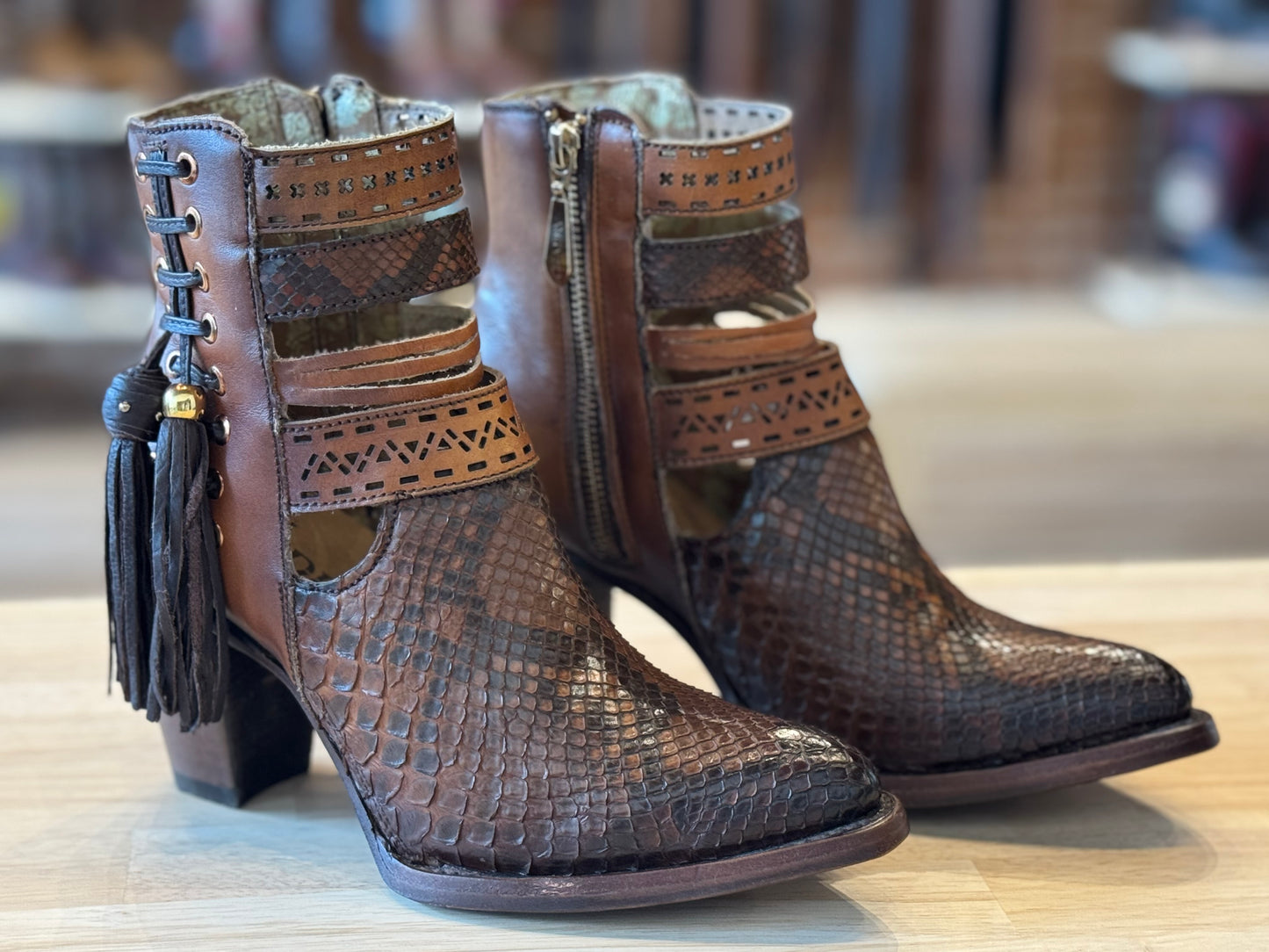 CU410 LD CUADRA PYTHON BROWN BOOTS
