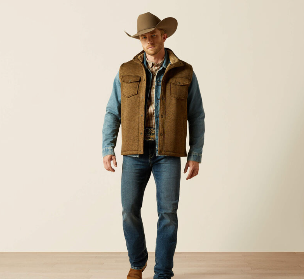 10062485  ARIAT MENS CALDWELL SHERPA VEST CUB