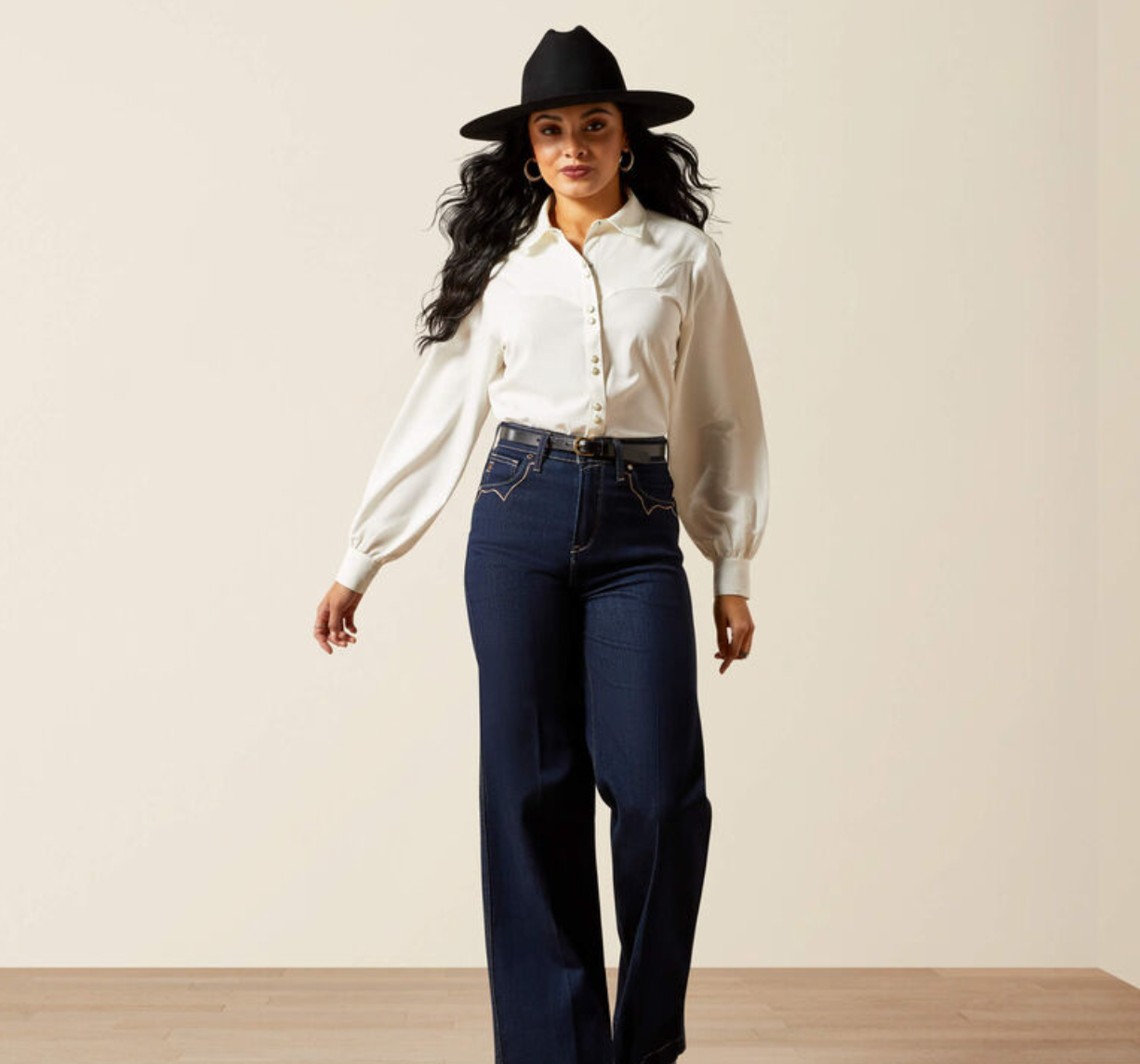 10065940 ARIAT JOLIE SNAP LONG SLEEVE SHIRT WHITE WOMEN