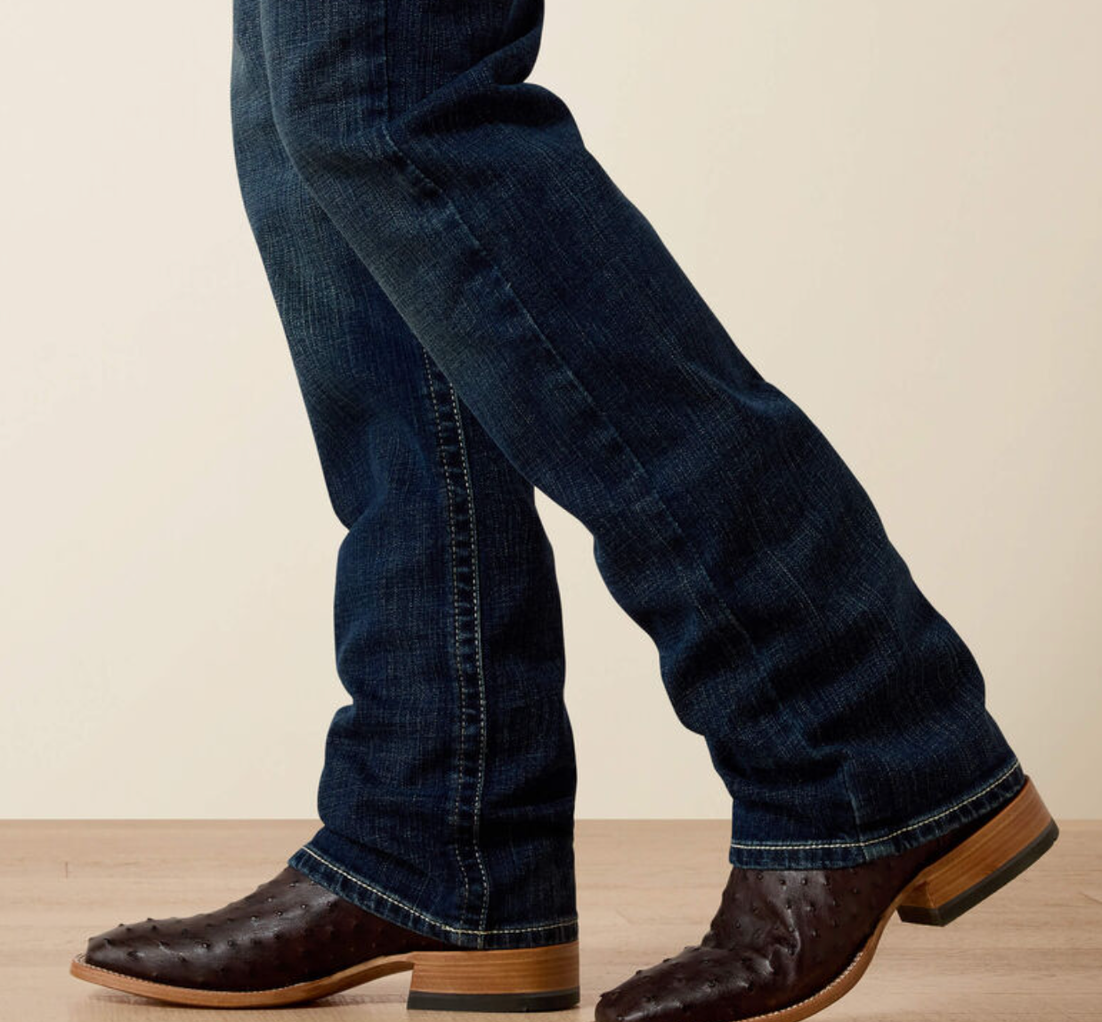 10021767 ARIAT M4 LOW RISE STRETCH ADKINS BOOT CUT JEAN -TURNOUT