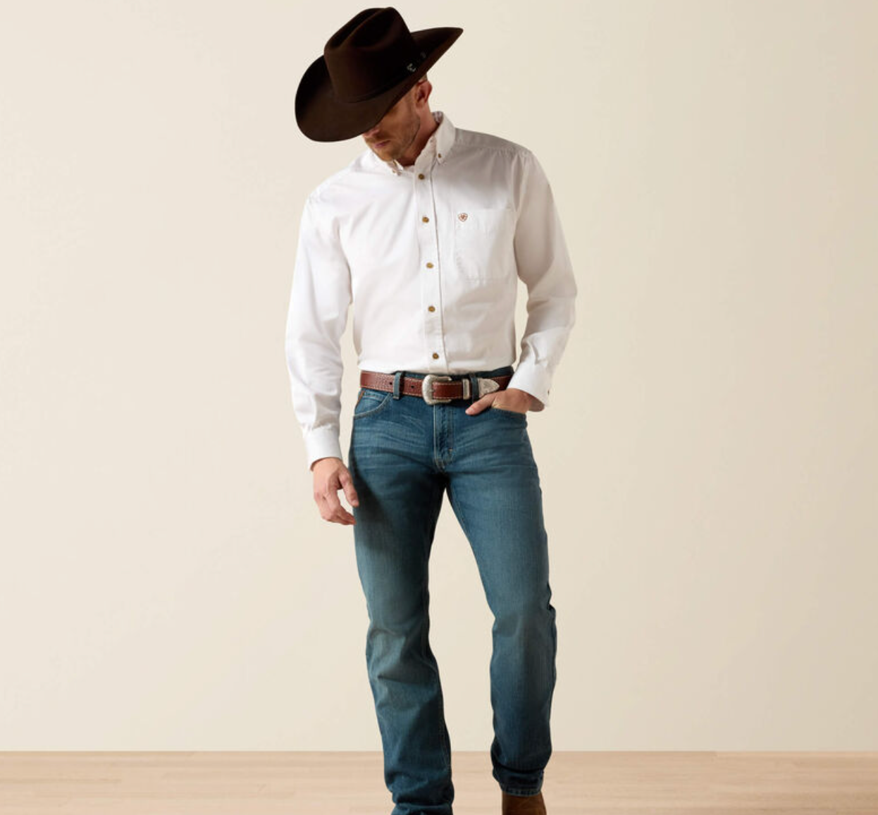 10022674 ARIAT M4 LEGACY STRETCH BOOT CUT JEANS- FREEMAN