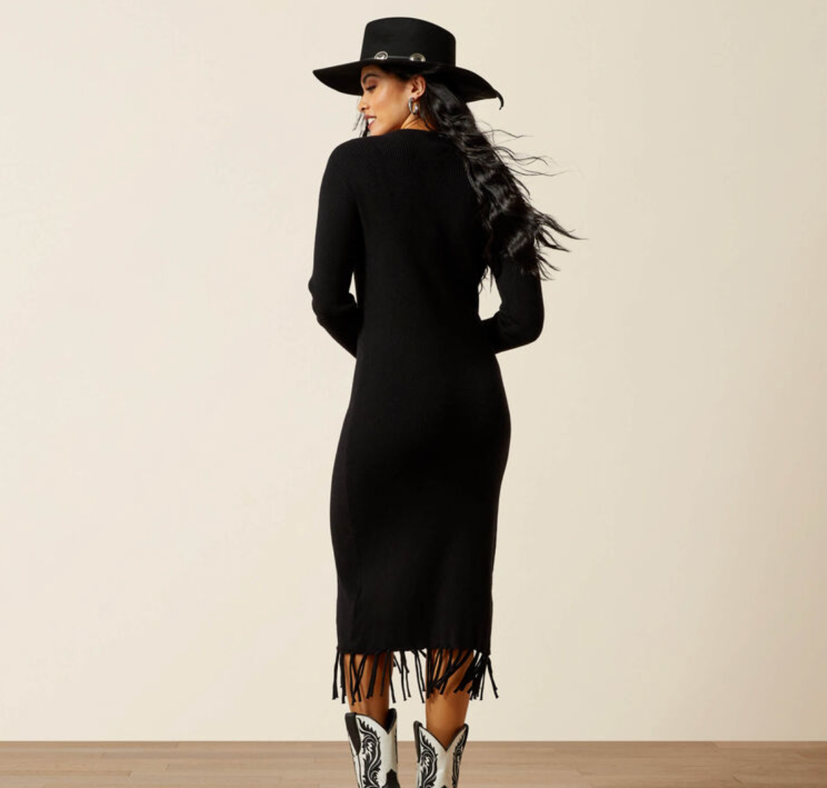 10065954 ARIAT ALICIA SWEATER DRESS BLACK