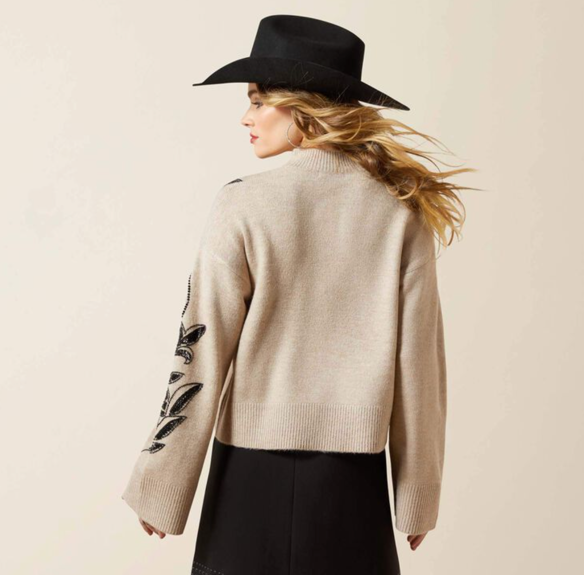 10065989 ARIAT WOMENS ALL EMBELLISHED SWEATER- OATMEAL HEATHER