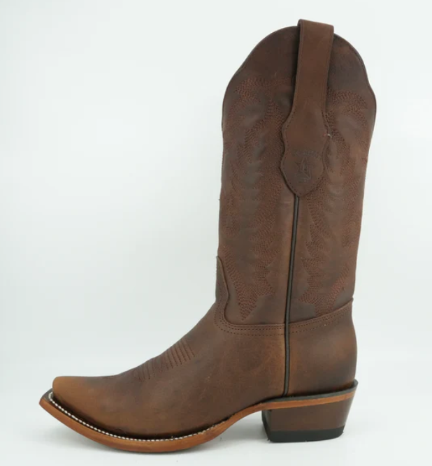 34M9940 LOS ALTOS RAGE LADIES SNIP TOE W/MEDALLION (WALNUT)