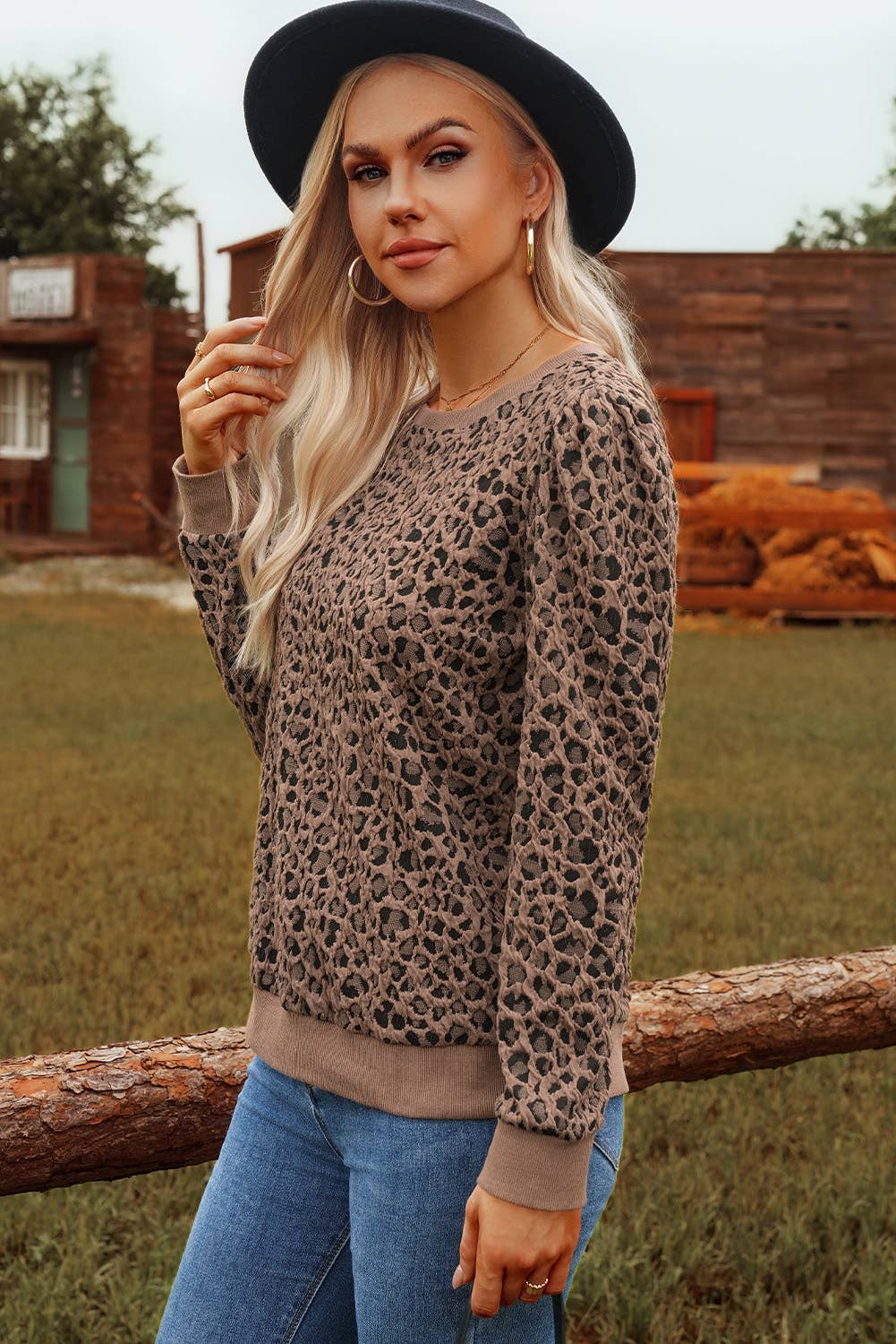 FW25133419-P1620 Western Ribbed Trim Leopard Print Long Sleeve Top