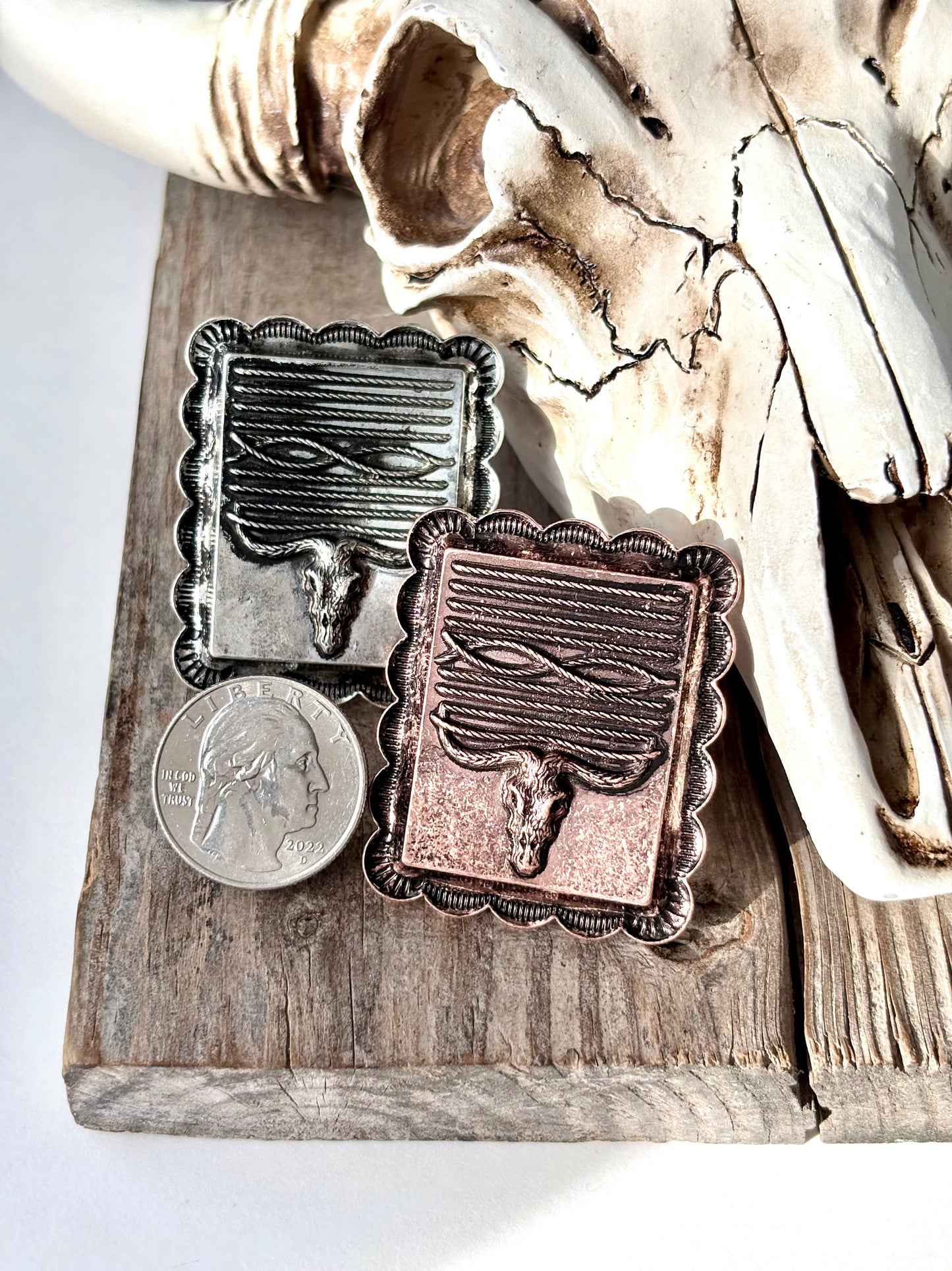 Western Style Steerhead Stitch Rectangular Pendant Cuff Ring: Silver