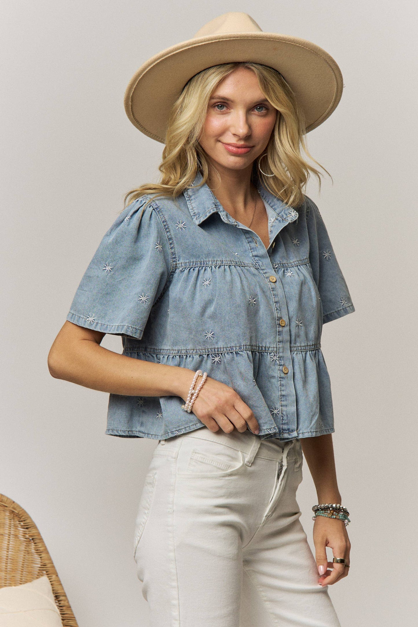 STAR EMBROIDERED DENIM SHIRT - LET4516: LT DENIM