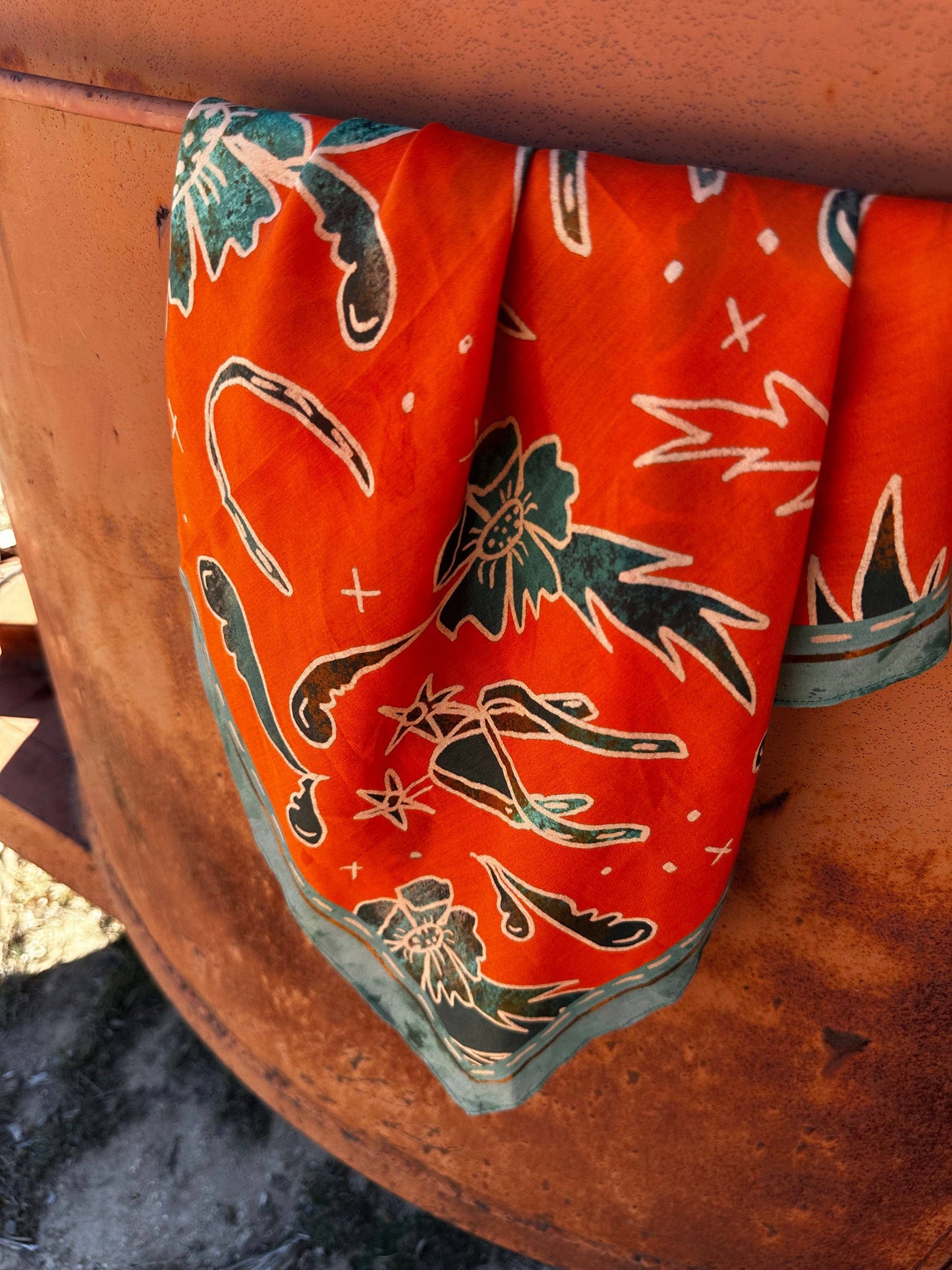 SPURS N' HOURSES IN RUST SILK WESTERN COWGIRL WILD RAG SCARF