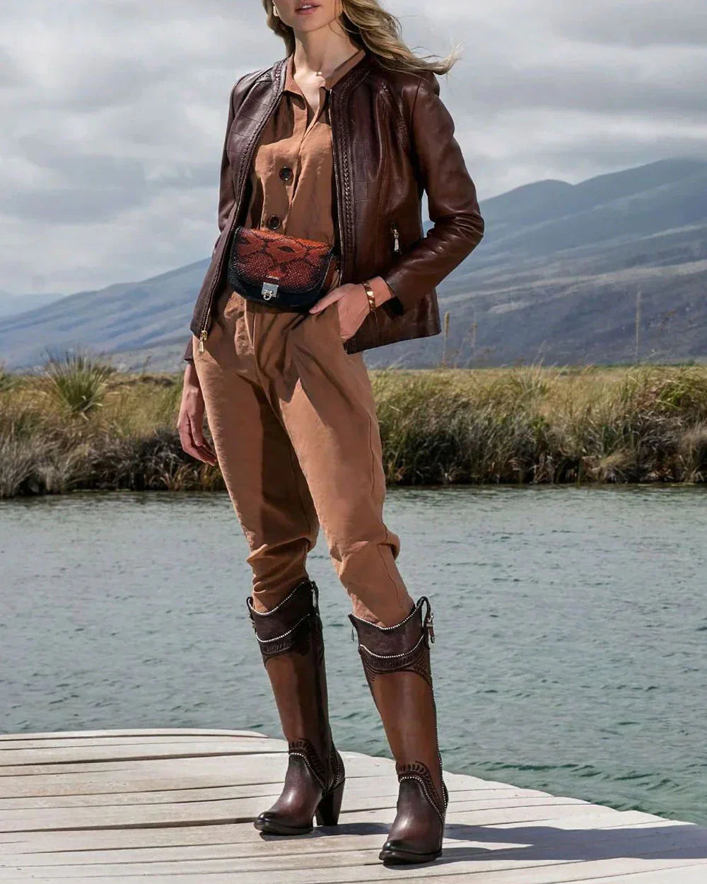 CU583 CUADRA LEATHER BOOTS